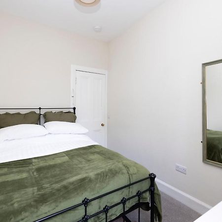 Edinburgh Holyrood Park Views Apartment Luaran gambar