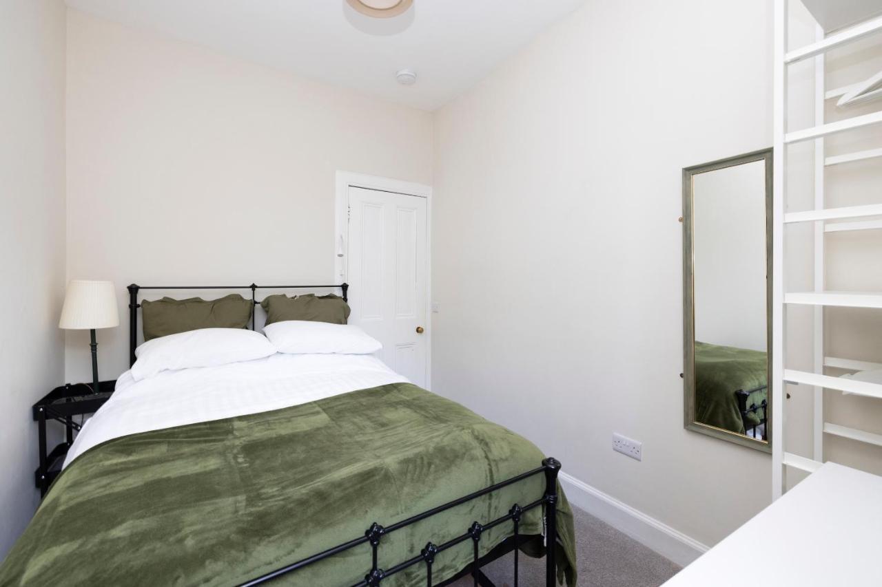 Edinburgh Holyrood Park Views Apartment Luaran gambar