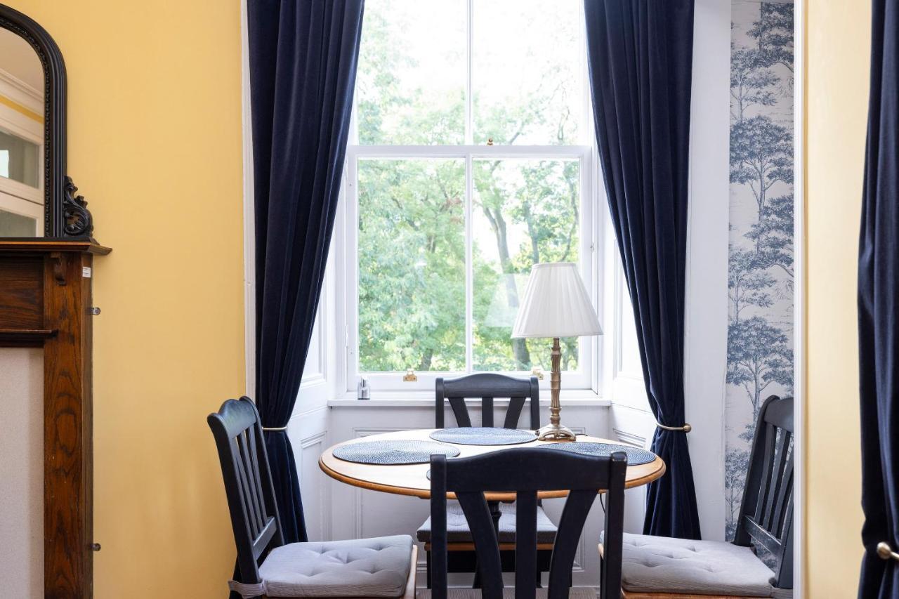 Edinburgh Holyrood Park Views Apartment Luaran gambar